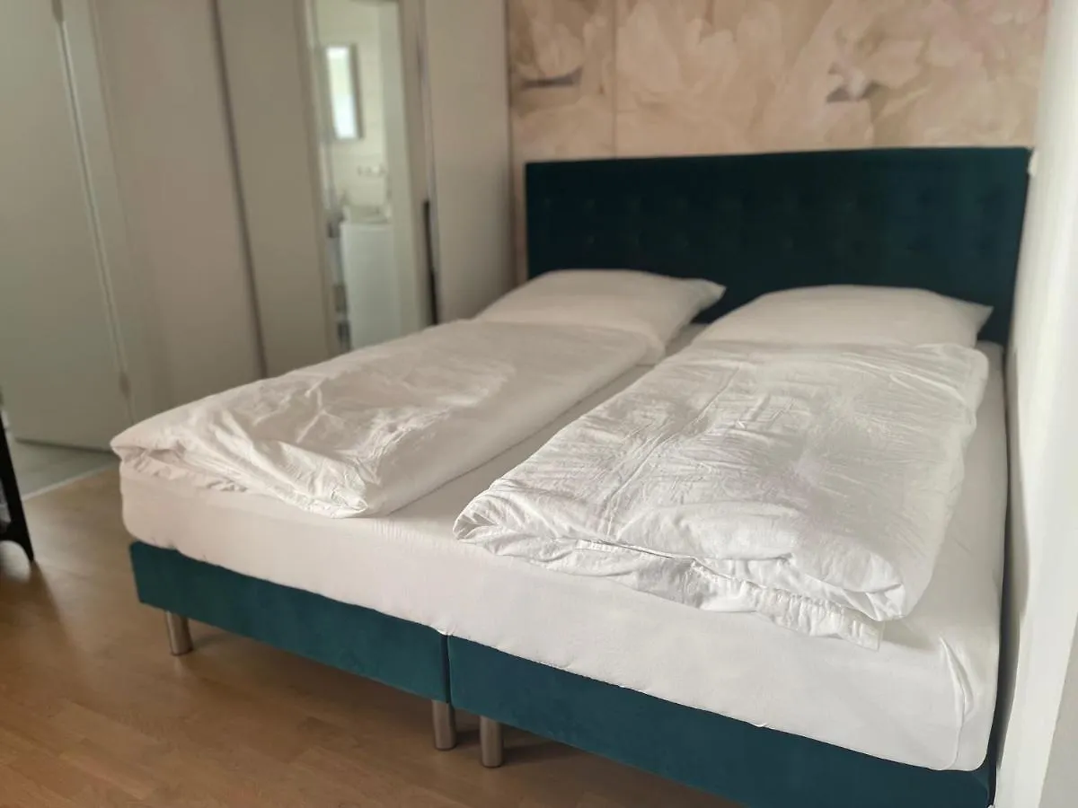 Greenleaf Lappersdorf - Terrasse - A93 Anbindung - Netflix - Stadtnah 0*, Lappersdorf (Regensburg)